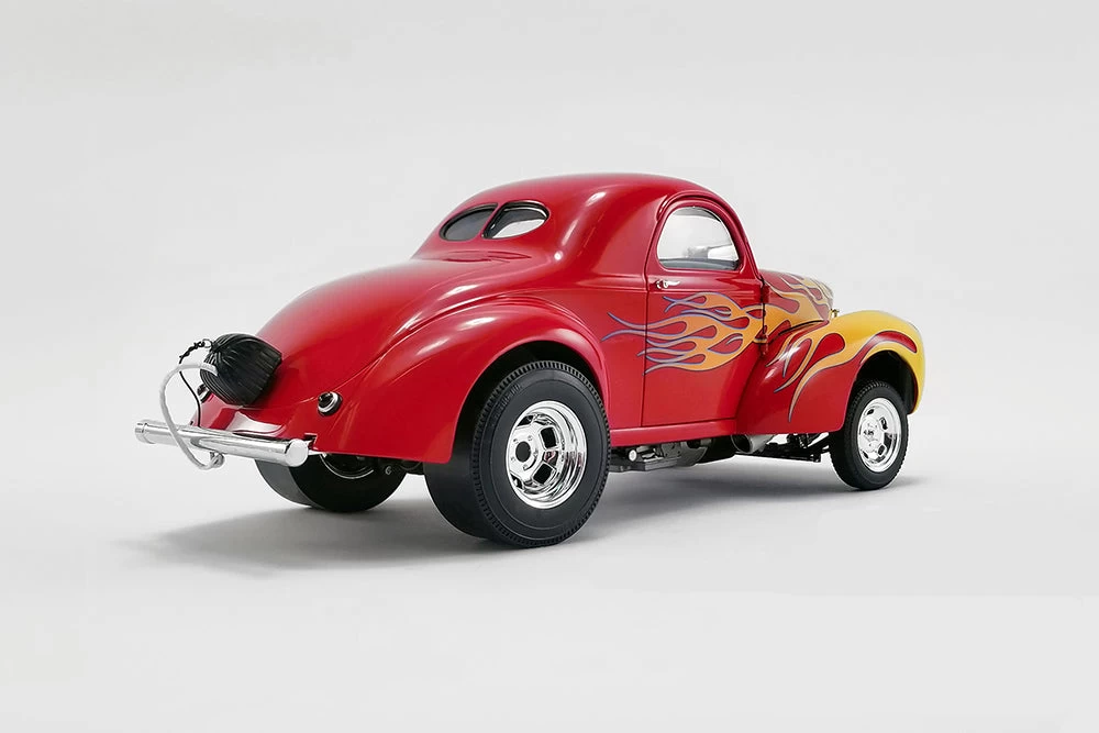 Acme 1/18 1941 Willys Gasser - Red With Flames - Image 4