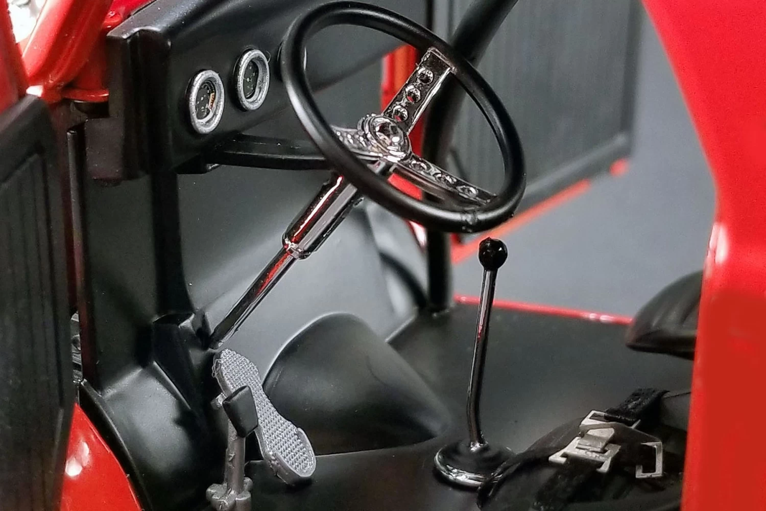 Acme 1/18 1941 Willys Gasser - Red With Flames - Image 5