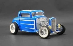 Acme 1/18 1932 Ford Three Window Coupe Laser Blue Grand National Deuce Series Release #3