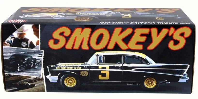 Acme 1/18 1957 Bel Air Smokey Yunick - Image 2