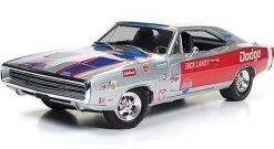 Auto World 1/18 1970 Dodge Charger R/T Dick Landy
